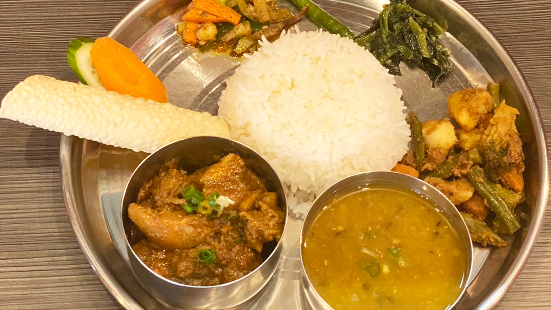 ダルバート・チキン